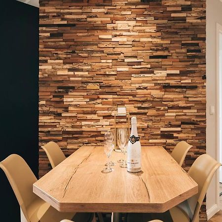 Tip! Toplage In Dresden! Moderne 100 Qm Ferienwohnung Fuer Familien Und Kleine Gruppen Bagian luar foto